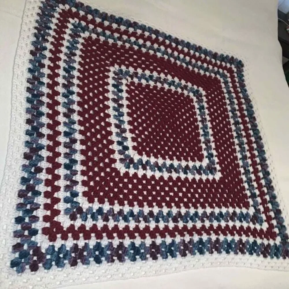 Vintage Handmade Granny Square Crochet Afghan Blanket Lap Throw‎ 44